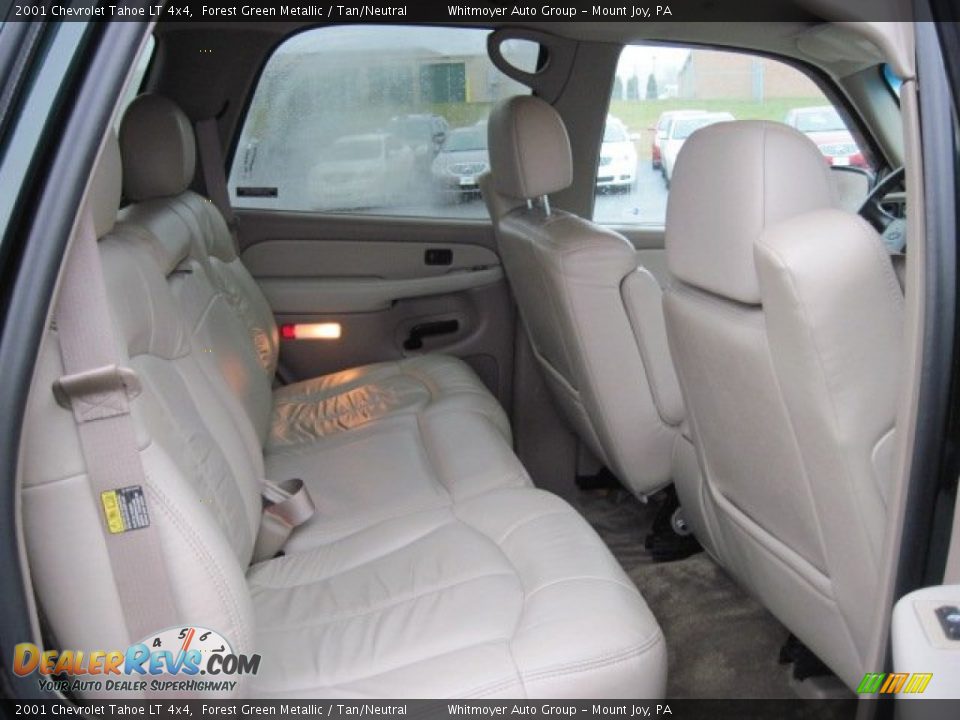 Rear Seat of 2001 Chevrolet Tahoe LT 4x4 Photo #6