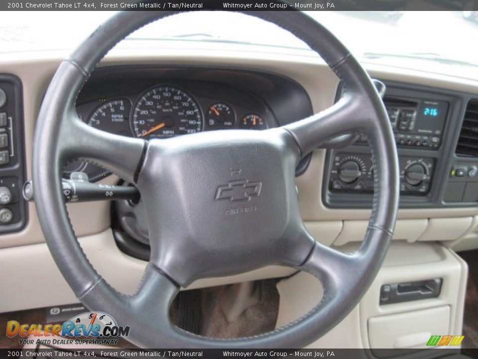 2001 Chevrolet Tahoe LT 4x4 Steering Wheel Photo #10