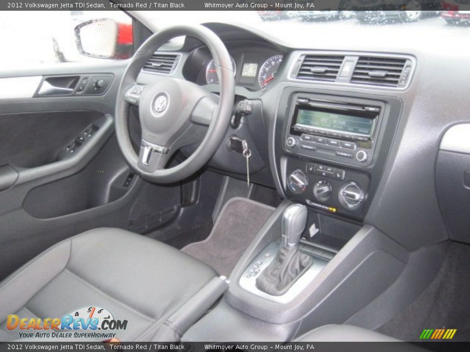2012 Volkswagen Jetta TDI Sedan Tornado Red / Titan Black Photo #8