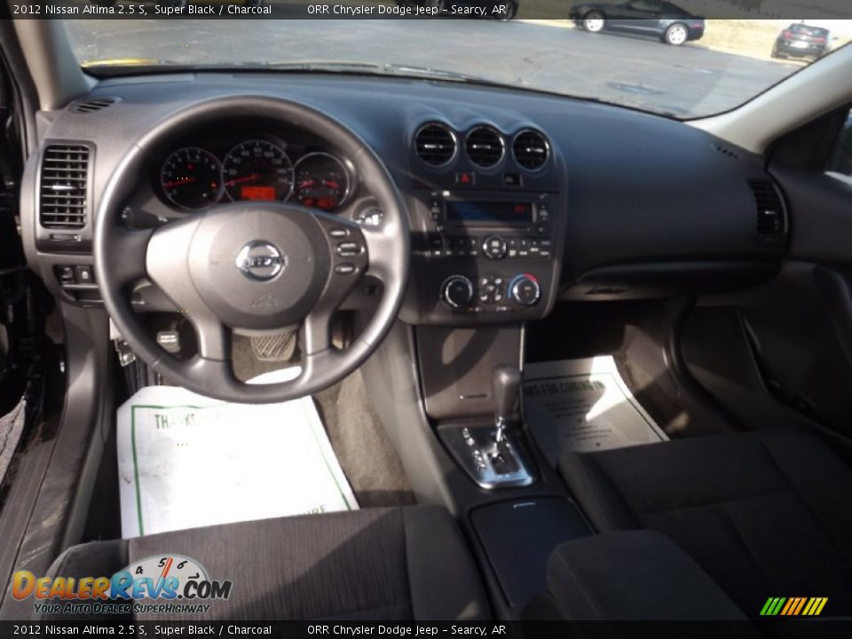 2012 Nissan Altima 2.5 S Super Black / Charcoal Photo #9