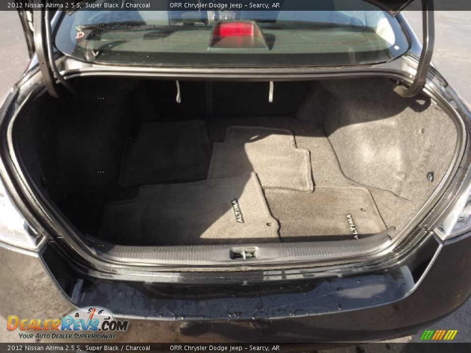2012 Nissan Altima 2.5 S Super Black / Charcoal Photo #17