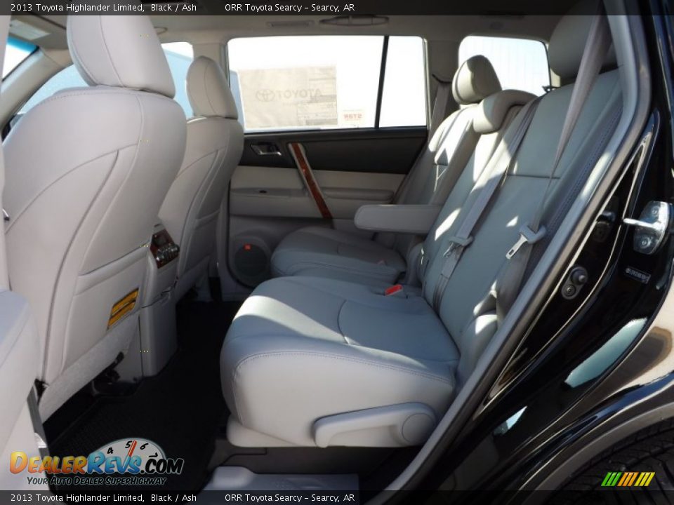 2013 Toyota Highlander Limited Black / Ash Photo #20