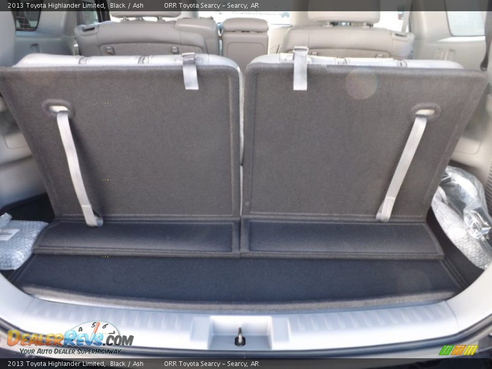 2013 Toyota Highlander Limited Black / Ash Photo #24
