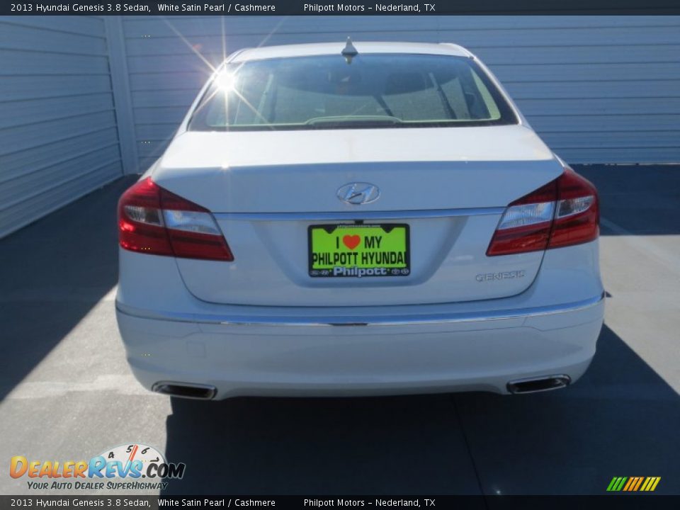2013 Hyundai Genesis 3.8 Sedan White Satin Pearl / Cashmere Photo #4
