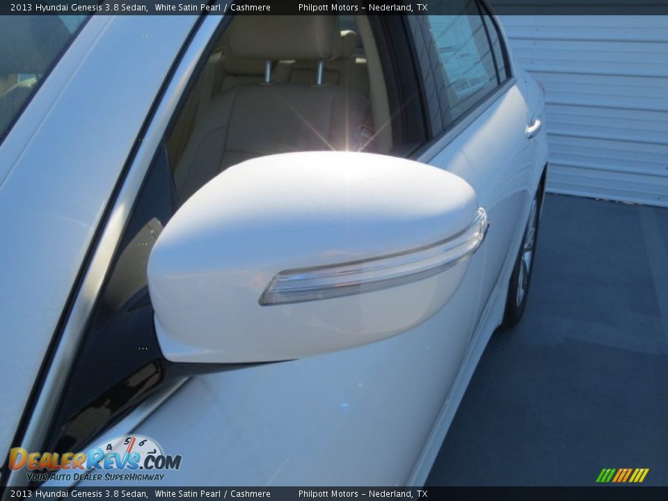 2013 Hyundai Genesis 3.8 Sedan White Satin Pearl / Cashmere Photo #11