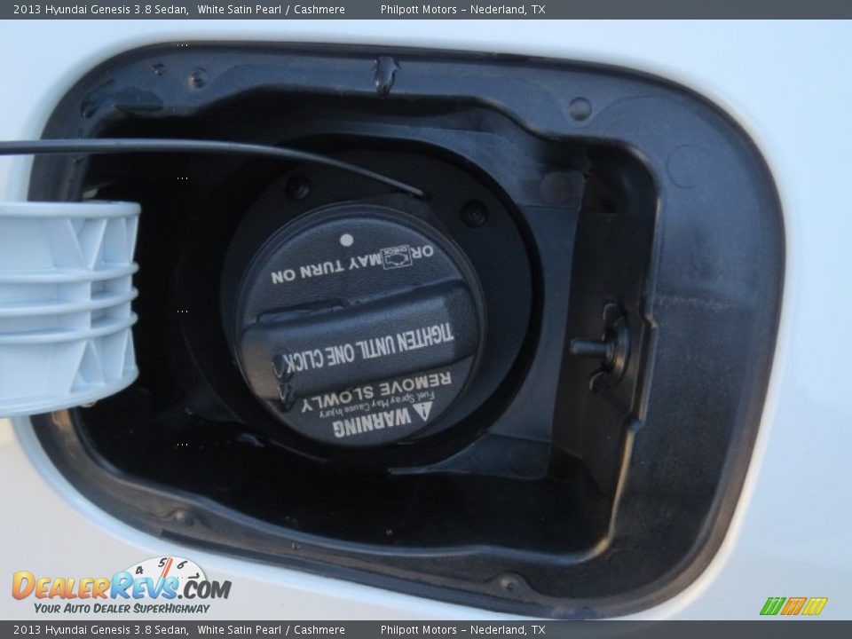 2013 Hyundai Genesis 3.8 Sedan White Satin Pearl / Cashmere Photo #12