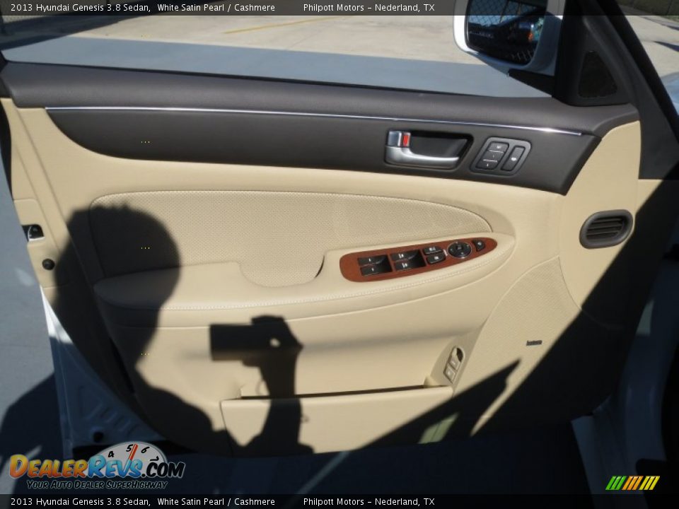 2013 Hyundai Genesis 3.8 Sedan White Satin Pearl / Cashmere Photo #19