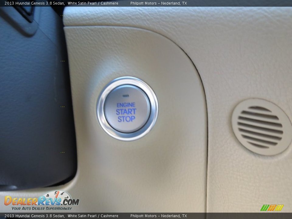 2013 Hyundai Genesis 3.8 Sedan White Satin Pearl / Cashmere Photo #33