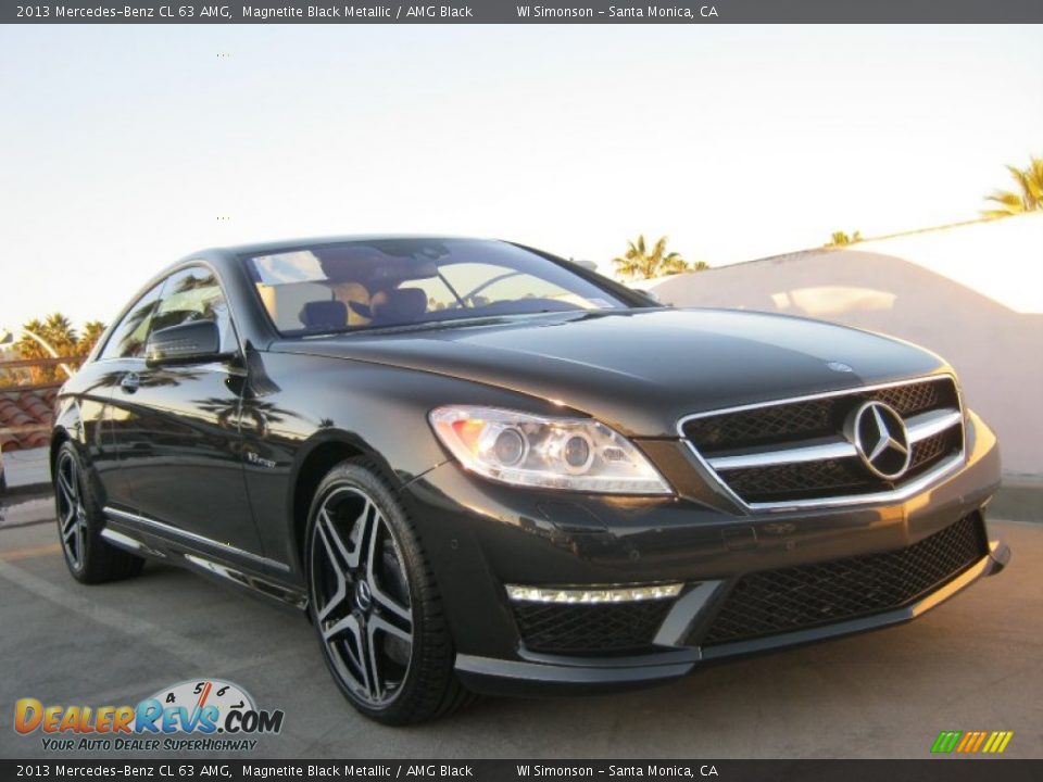 Front 3/4 View of 2013 Mercedes-Benz CL 63 AMG Photo #21