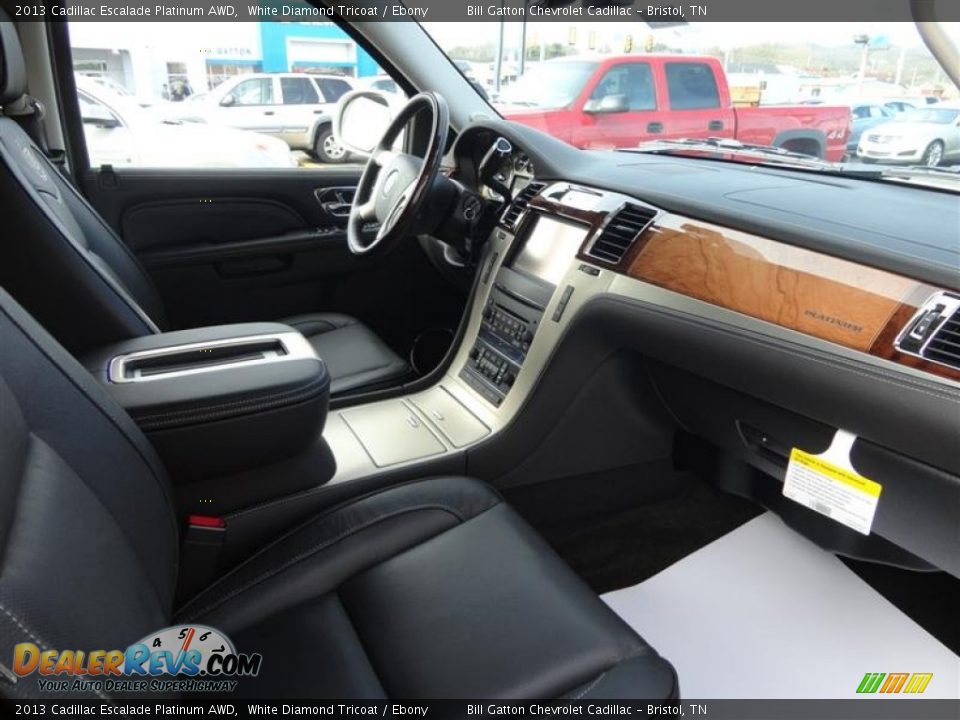 2013 Cadillac Escalade Platinum AWD White Diamond Tricoat / Ebony Photo #7