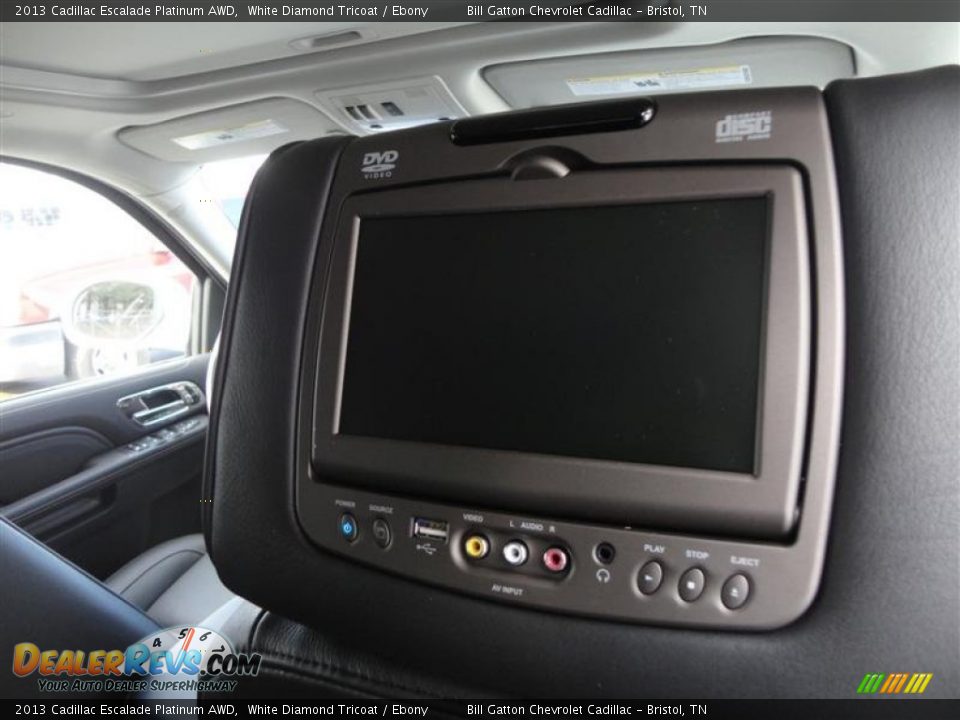 Entertainment System of 2013 Cadillac Escalade Platinum AWD Photo #10