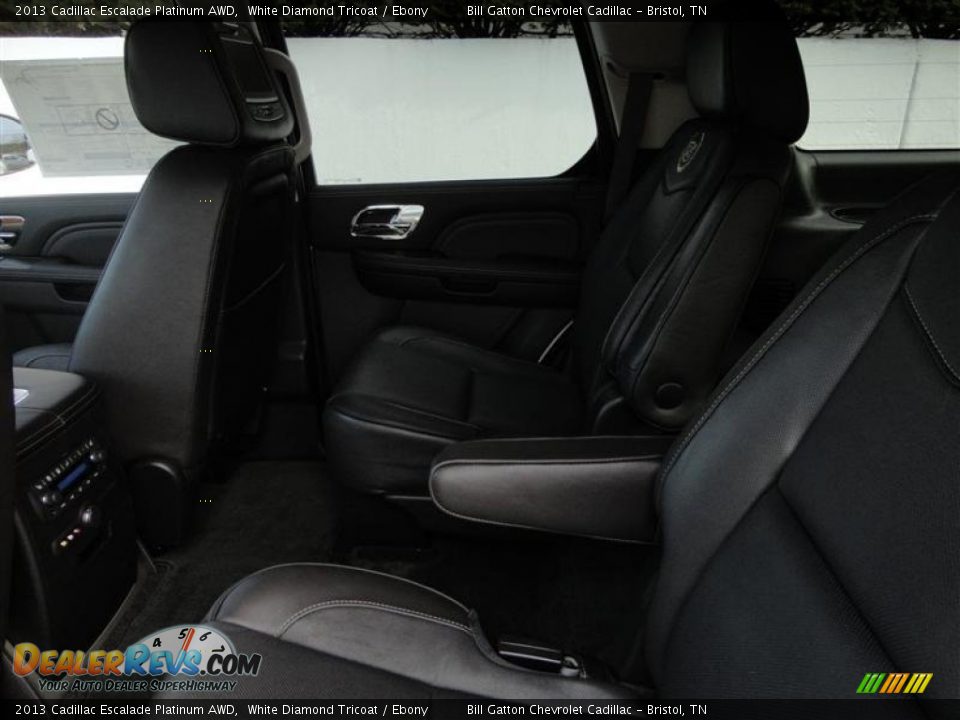 2013 Cadillac Escalade Platinum AWD White Diamond Tricoat / Ebony Photo #12