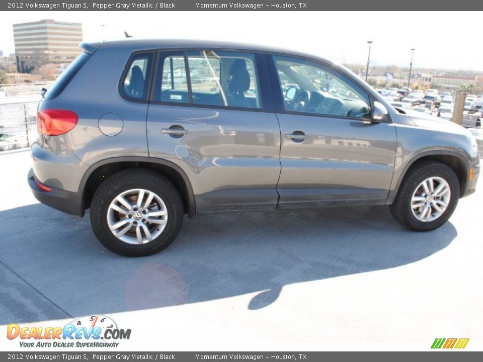 2012 Volkswagen Tiguan S Pepper Gray Metallic / Black Photo #8