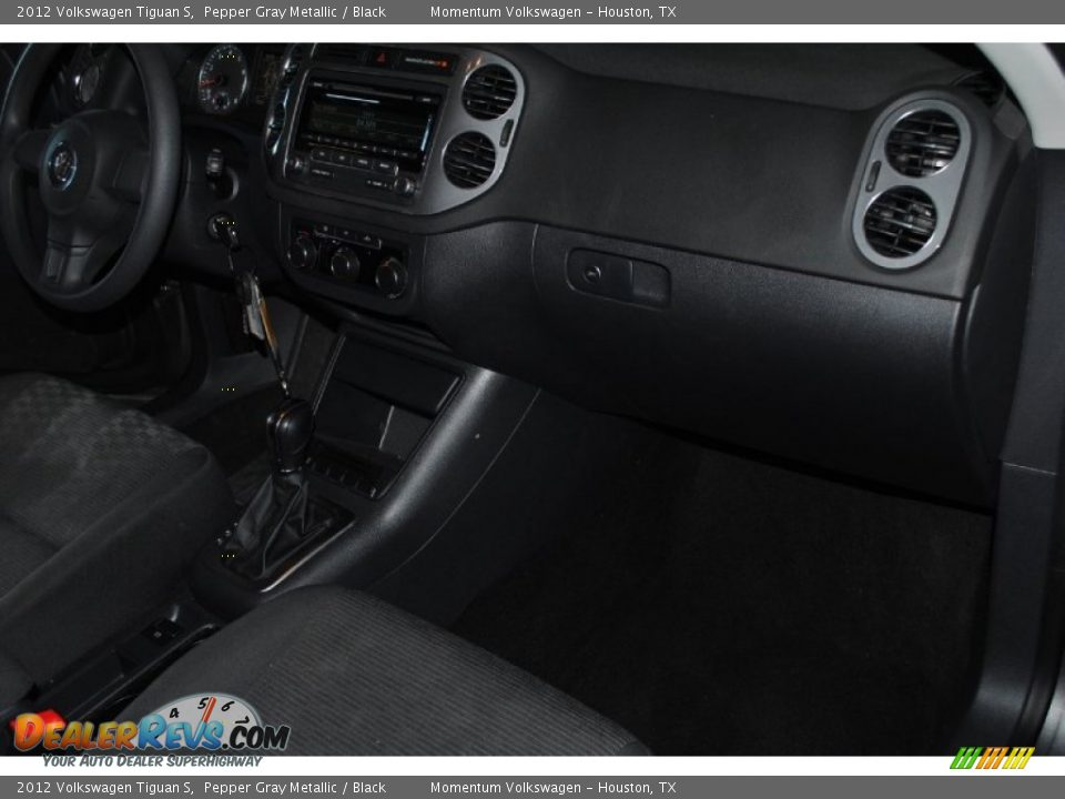 2012 Volkswagen Tiguan S Pepper Gray Metallic / Black Photo #22