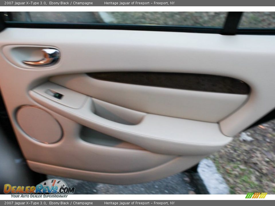 2007 Jaguar X-Type 3.0 Ebony Black / Champagne Photo #13