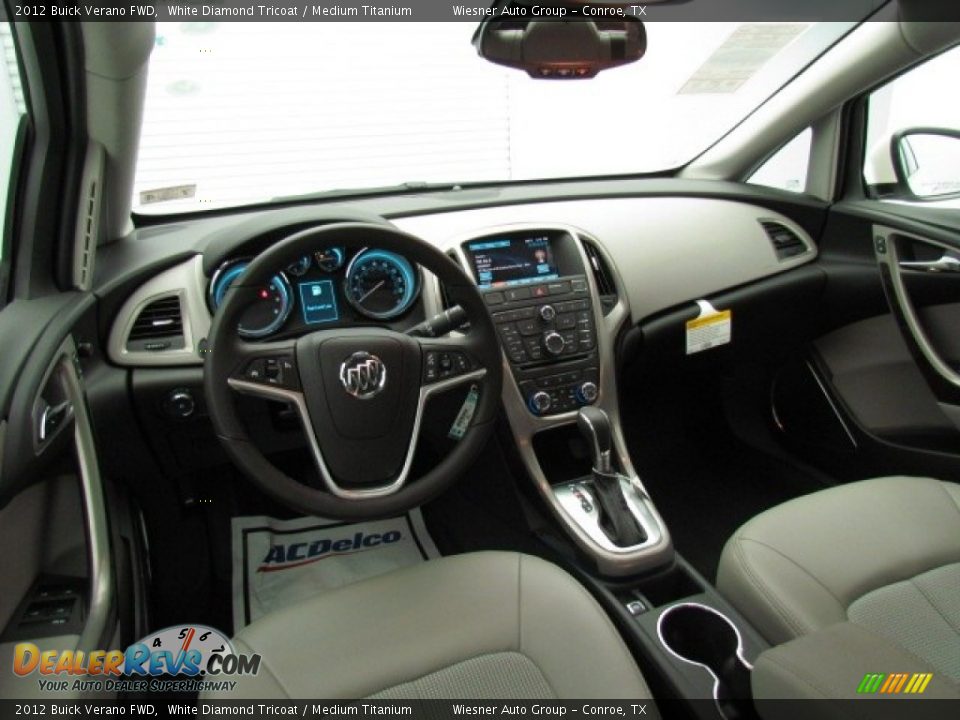 2012 Buick Verano FWD White Diamond Tricoat / Medium Titanium Photo #4