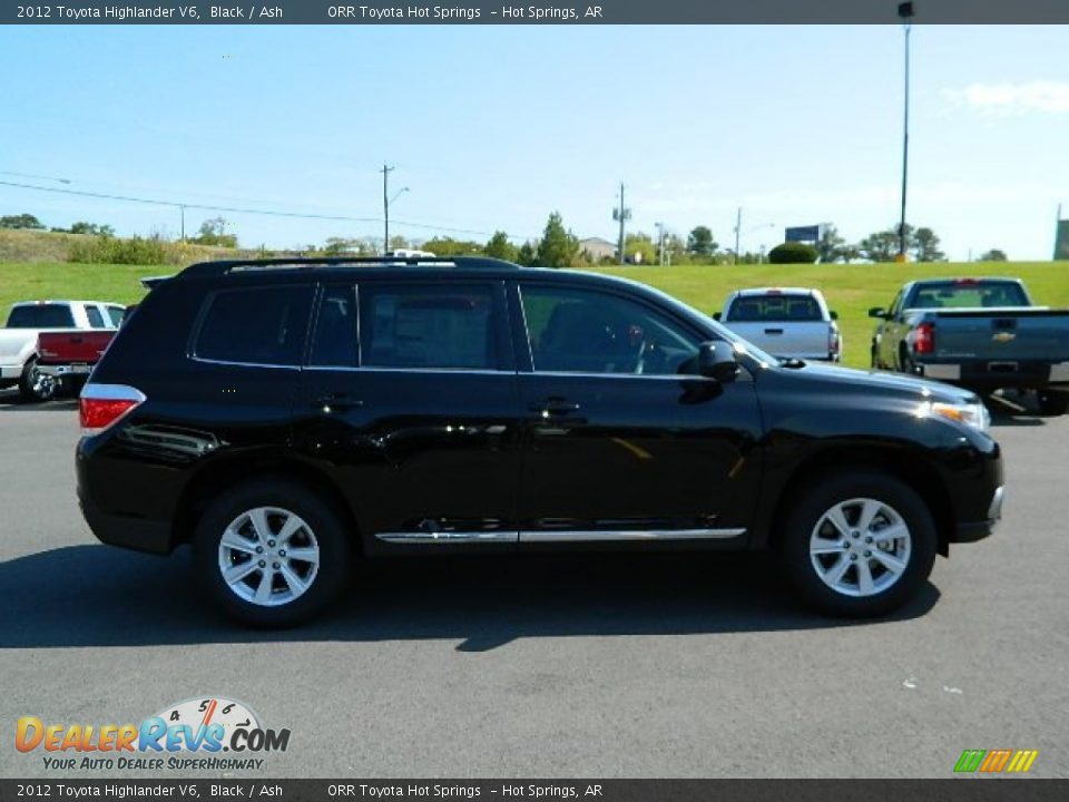 2012 Toyota Highlander V6 Black / Ash Photo #2