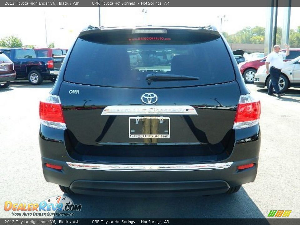 2012 Toyota Highlander V6 Black / Ash Photo #4