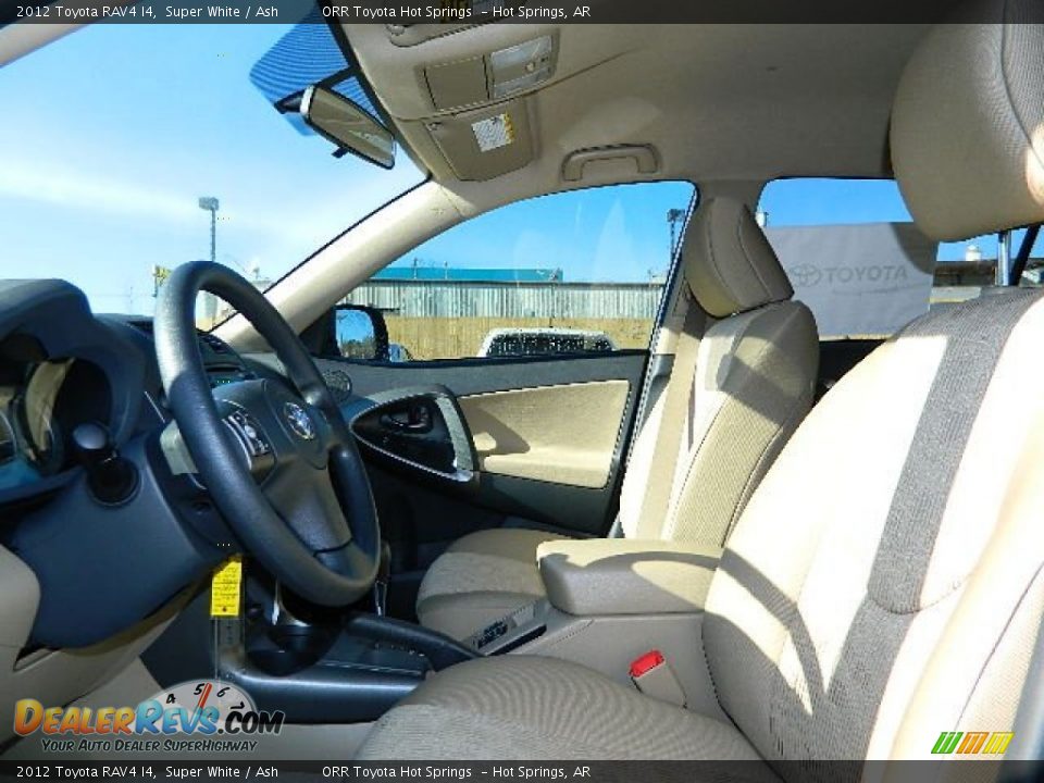 2012 Toyota RAV4 I4 Super White / Ash Photo #11