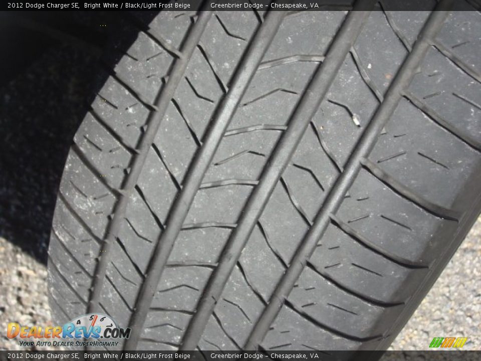 2012 Dodge Charger SE Bright White / Black/Light Frost Beige Photo #16