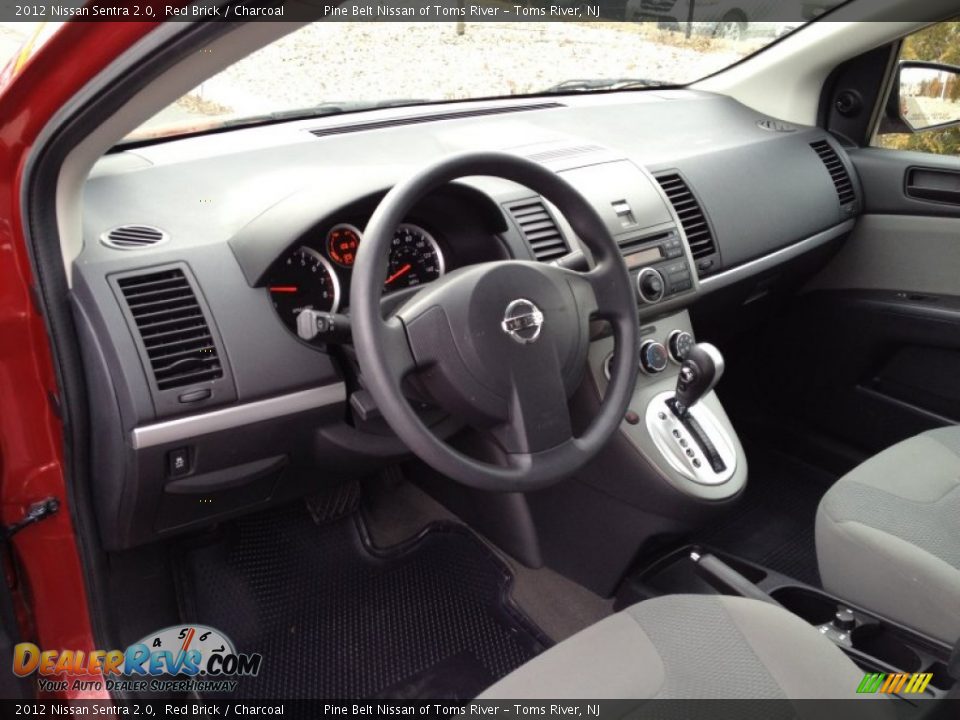 2012 Nissan Sentra 2.0 Red Brick / Charcoal Photo #9