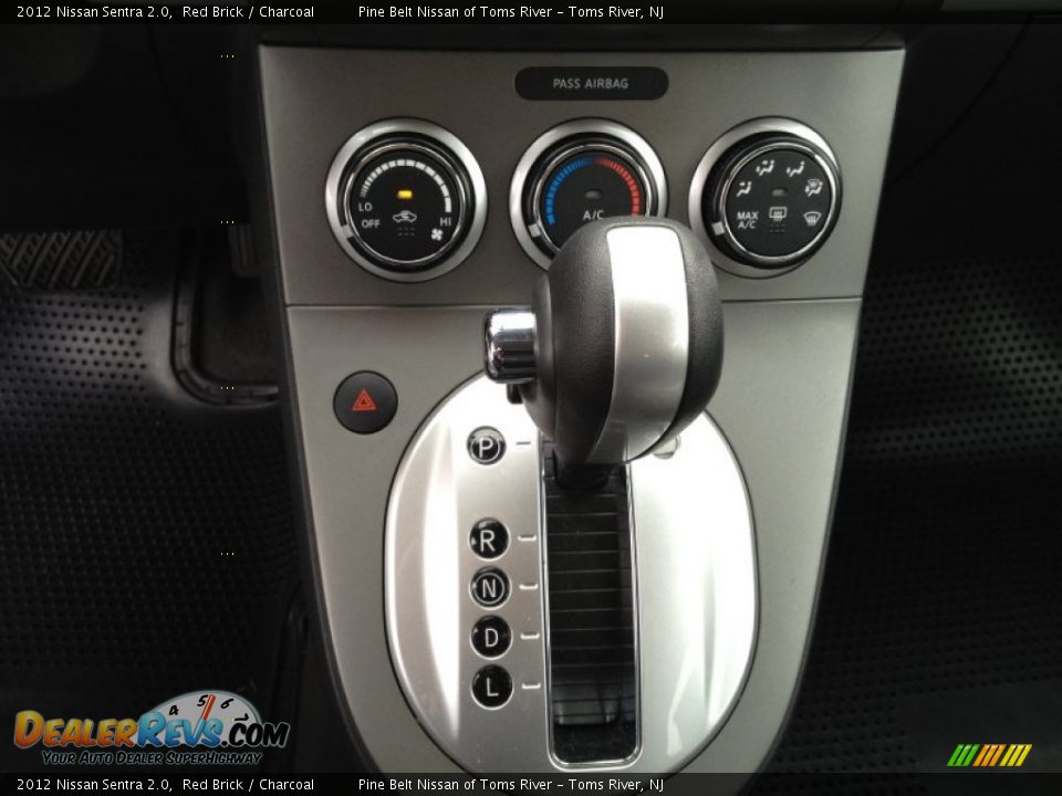 2012 Nissan Sentra 2.0 Red Brick / Charcoal Photo #12