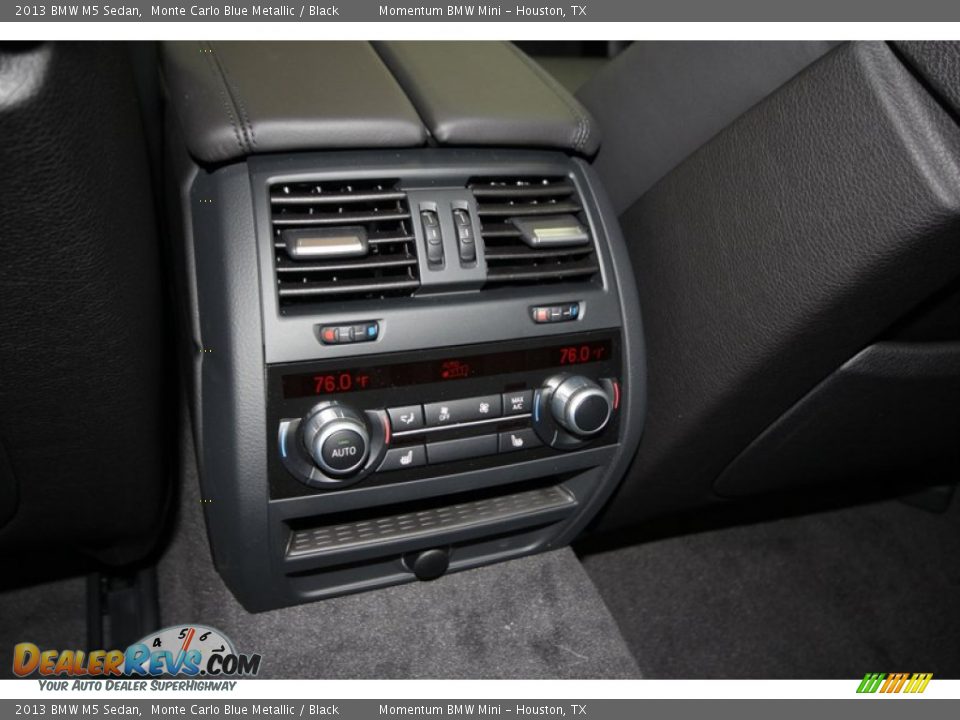 Controls of 2013 BMW M5 Sedan Photo #29
