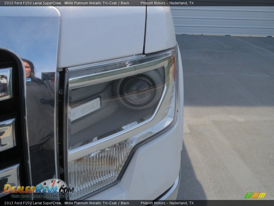 2013 Ford F150 Lariat SuperCrew White Platinum Metallic Tri-Coat / Black Photo #8