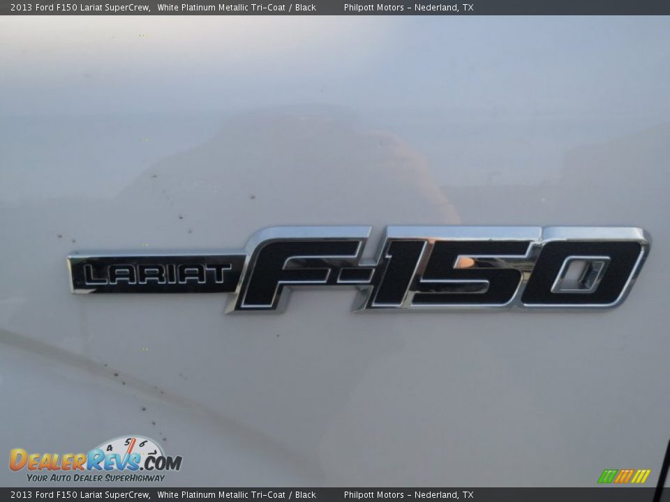 2013 Ford F150 Lariat SuperCrew White Platinum Metallic Tri-Coat / Black Photo #11