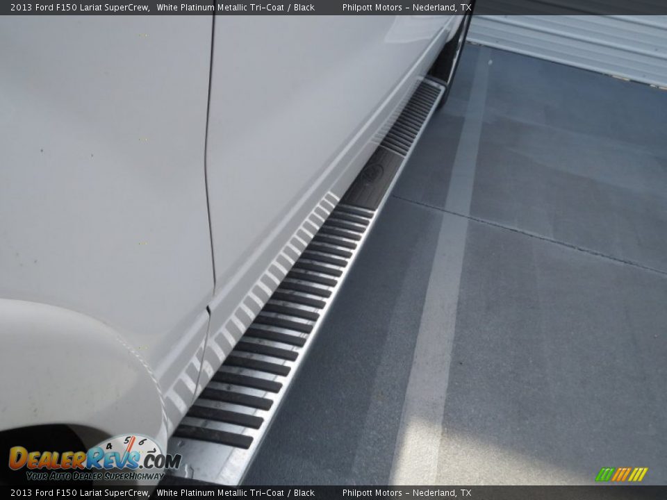 2013 Ford F150 Lariat SuperCrew White Platinum Metallic Tri-Coat / Black Photo #14