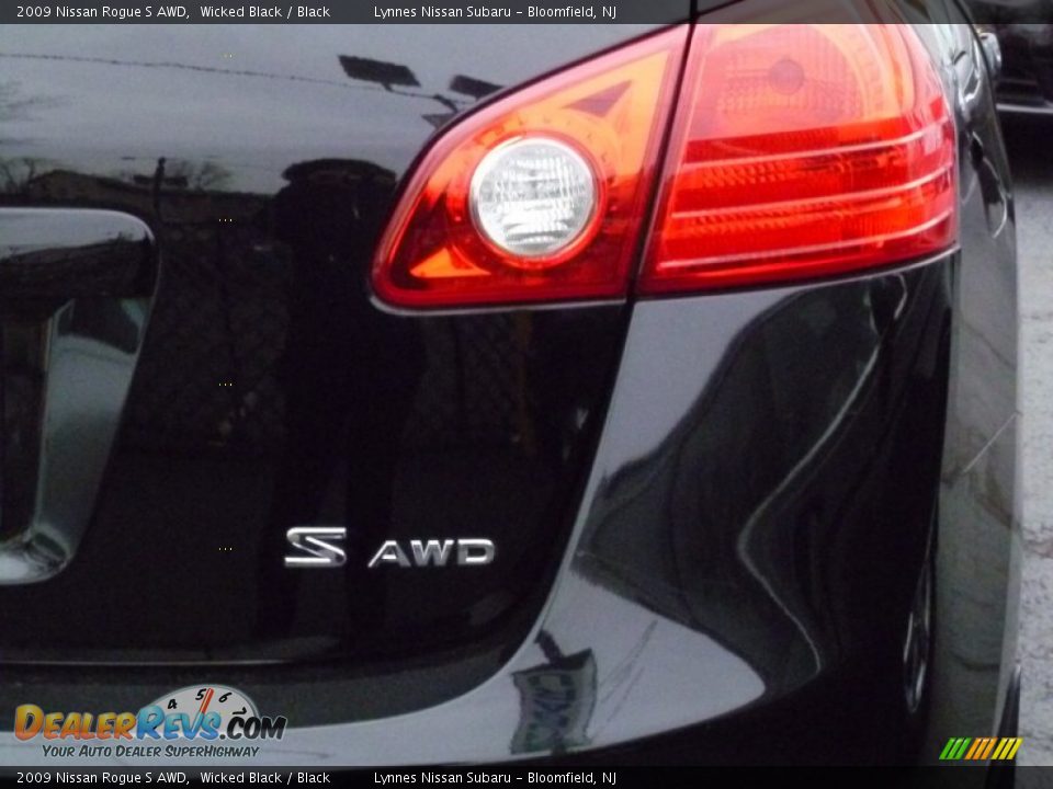 2009 Nissan Rogue S AWD Wicked Black / Black Photo #6