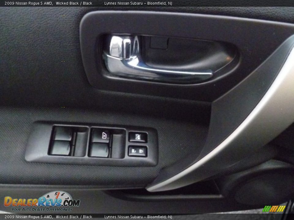 2009 Nissan Rogue S AWD Wicked Black / Black Photo #21