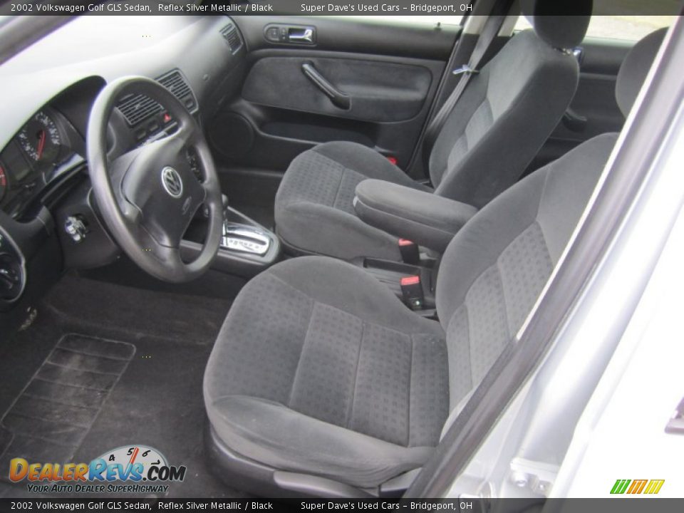 Black Interior - 2002 Volkswagen Golf GLS Sedan Photo #16