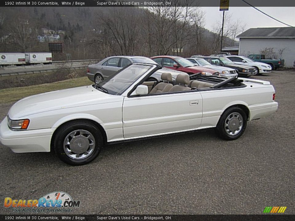 1992 Infiniti M 30 Convertible White / Beige Photo #16