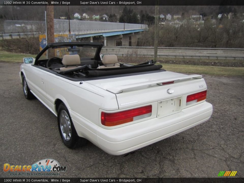 1992 Infiniti M 30 Convertible White / Beige Photo #18