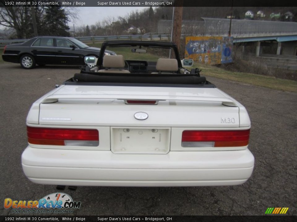 1992 Infiniti M 30 Convertible White / Beige Photo #19