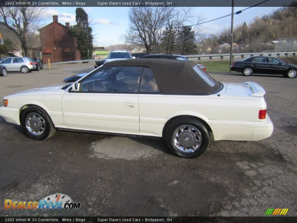 1992 Infiniti M 30 Convertible White / Beige Photo #34