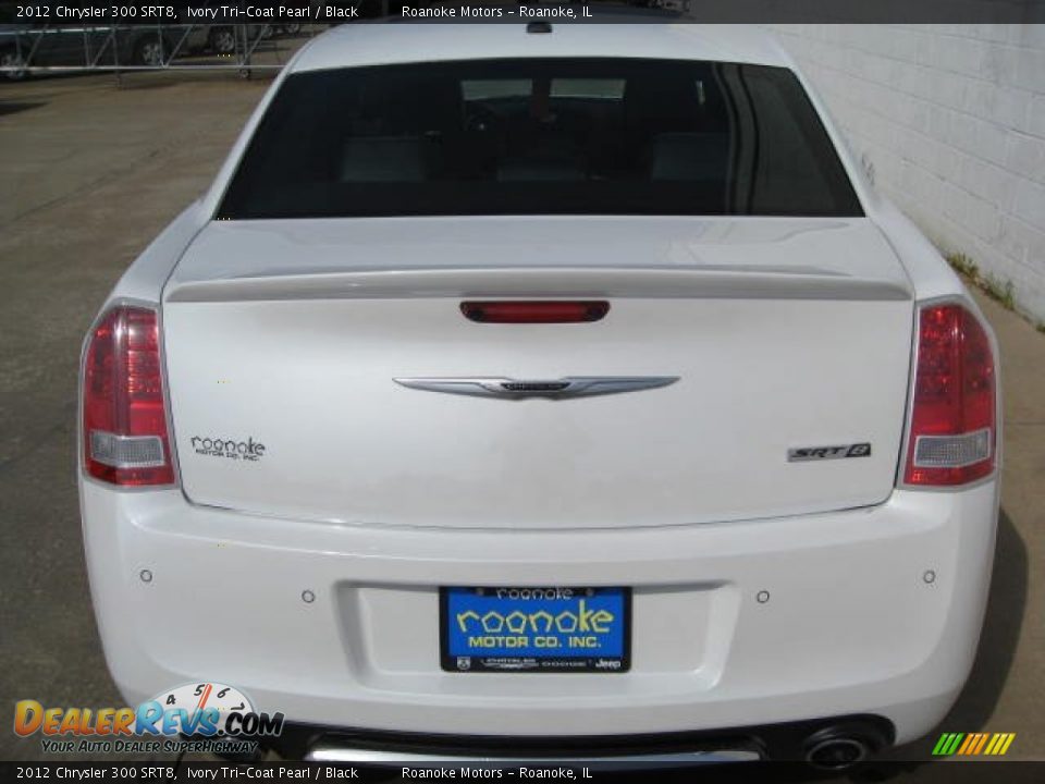 2012 Chrysler 300 SRT8 Ivory Tri-Coat Pearl / Black Photo #4