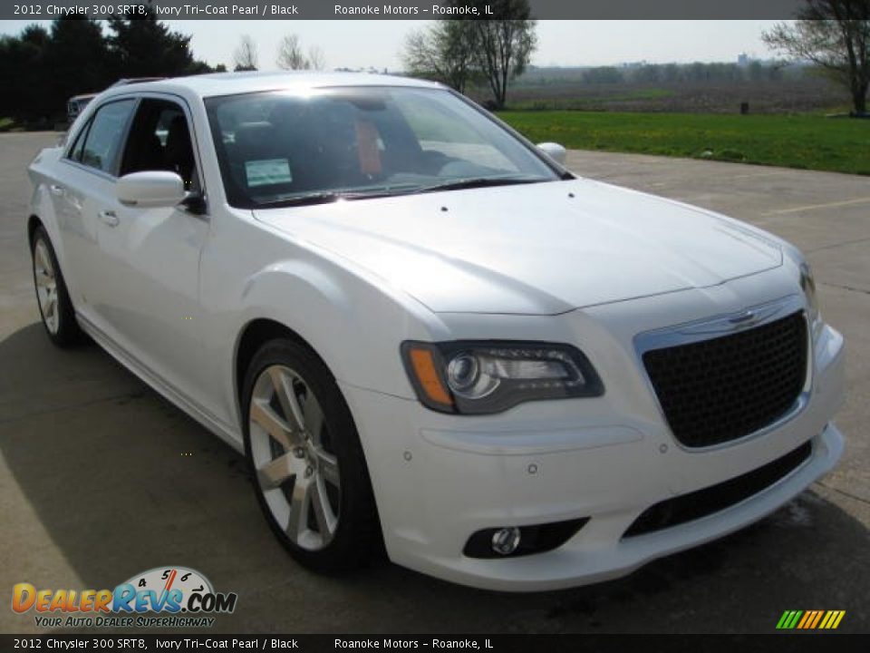 2012 Chrysler 300 SRT8 Ivory Tri-Coat Pearl / Black Photo #5