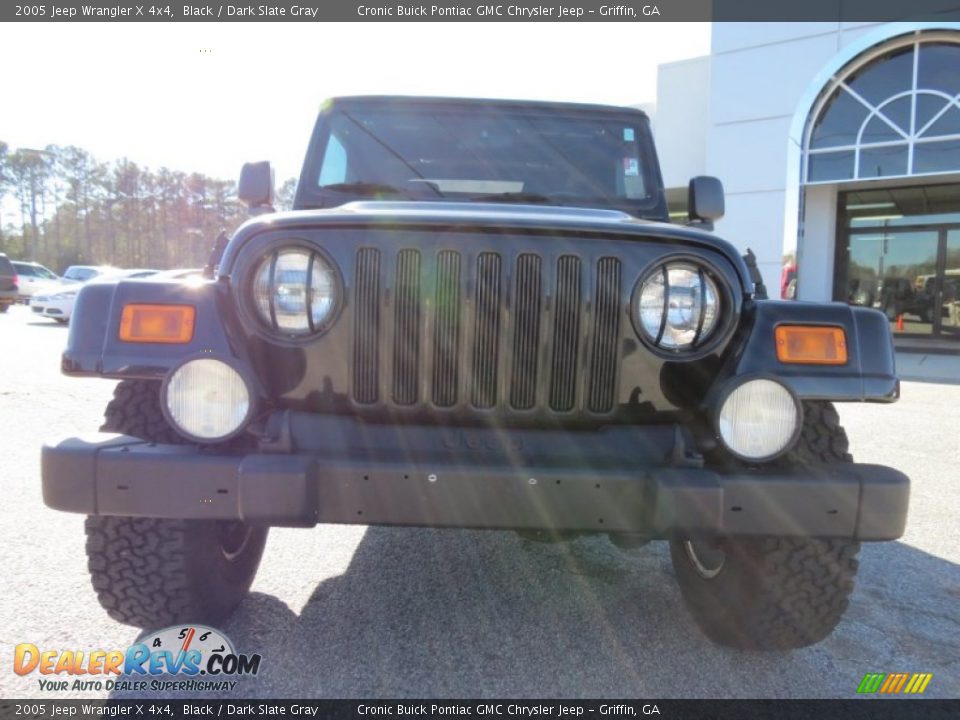 2005 Jeep Wrangler X 4x4 Black / Dark Slate Gray Photo #2