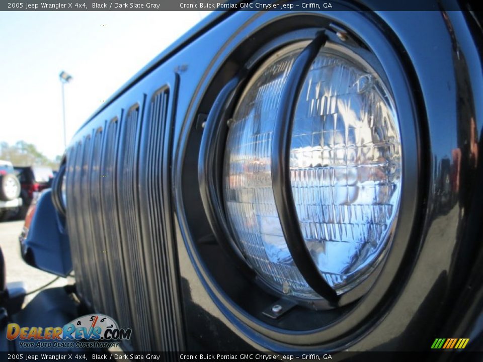 2005 Jeep Wrangler X 4x4 Black / Dark Slate Gray Photo #10