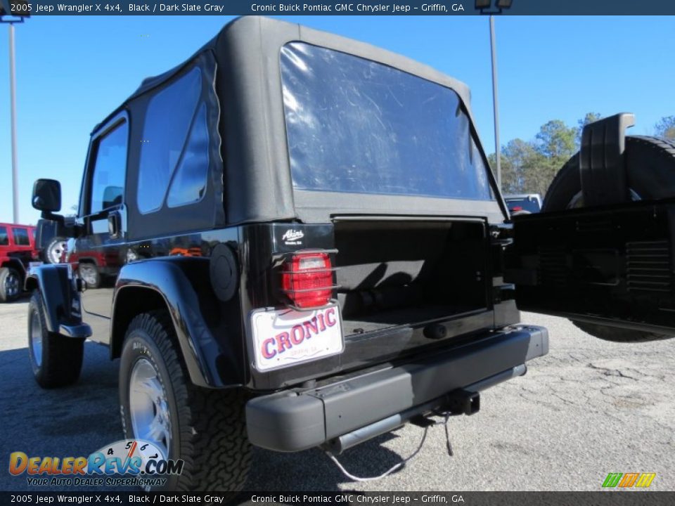 2005 Jeep Wrangler X 4x4 Black / Dark Slate Gray Photo #14