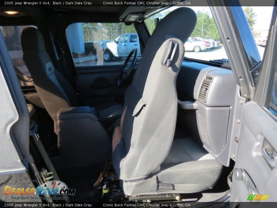 2005 Jeep Wrangler X 4x4 Black / Dark Slate Gray Photo #17