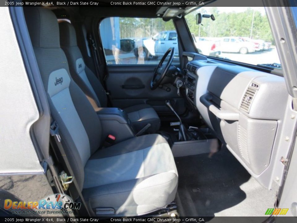 2005 Jeep Wrangler X 4x4 Black / Dark Slate Gray Photo #18