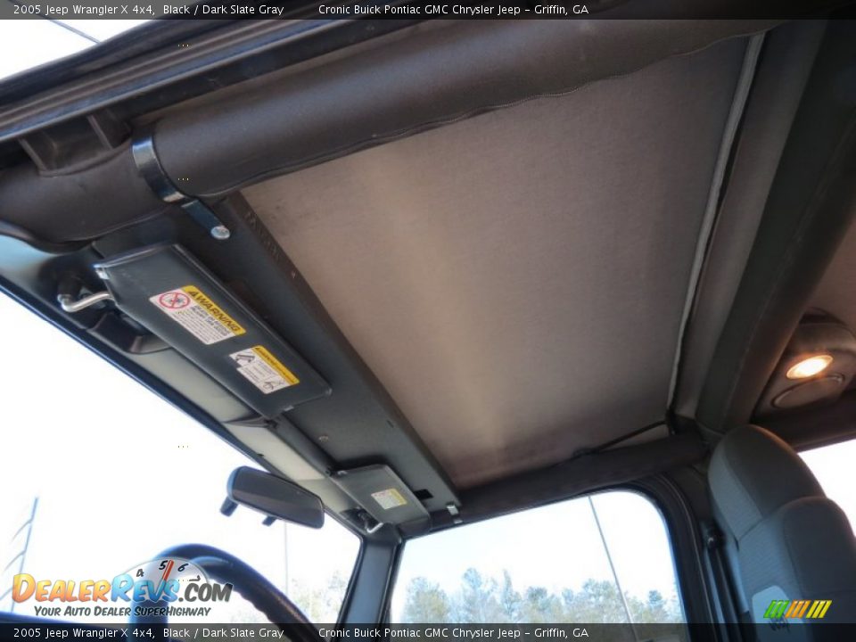2005 Jeep Wrangler X 4x4 Black / Dark Slate Gray Photo #20