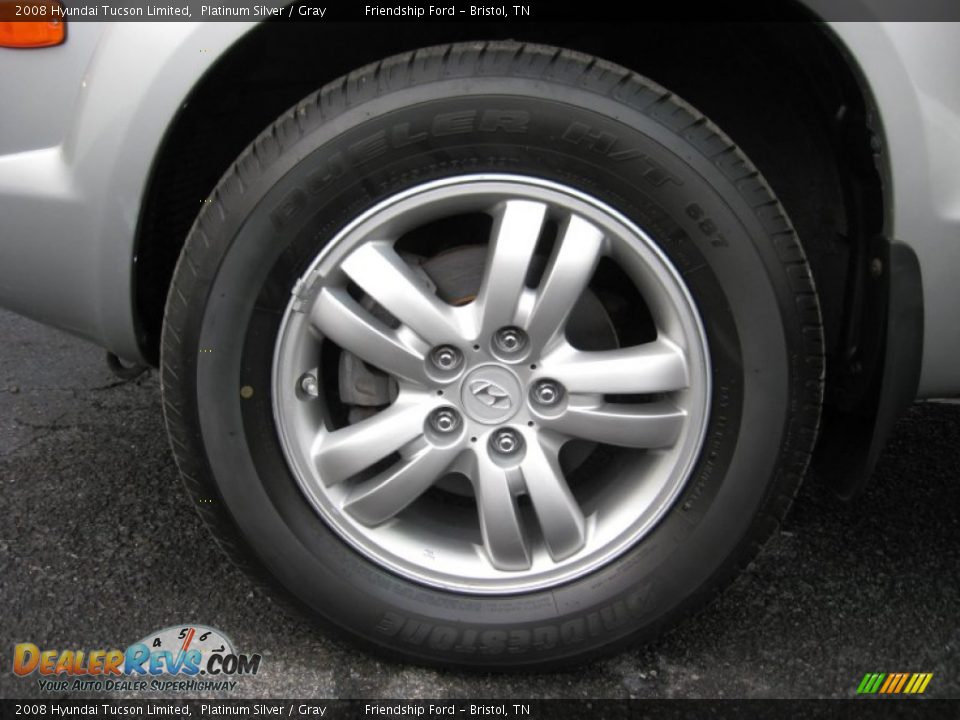 2008 Hyundai Tucson Limited Platinum Silver / Gray Photo #11