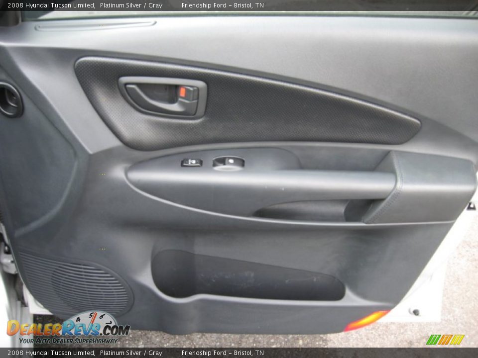 2008 Hyundai Tucson Limited Platinum Silver / Gray Photo #24