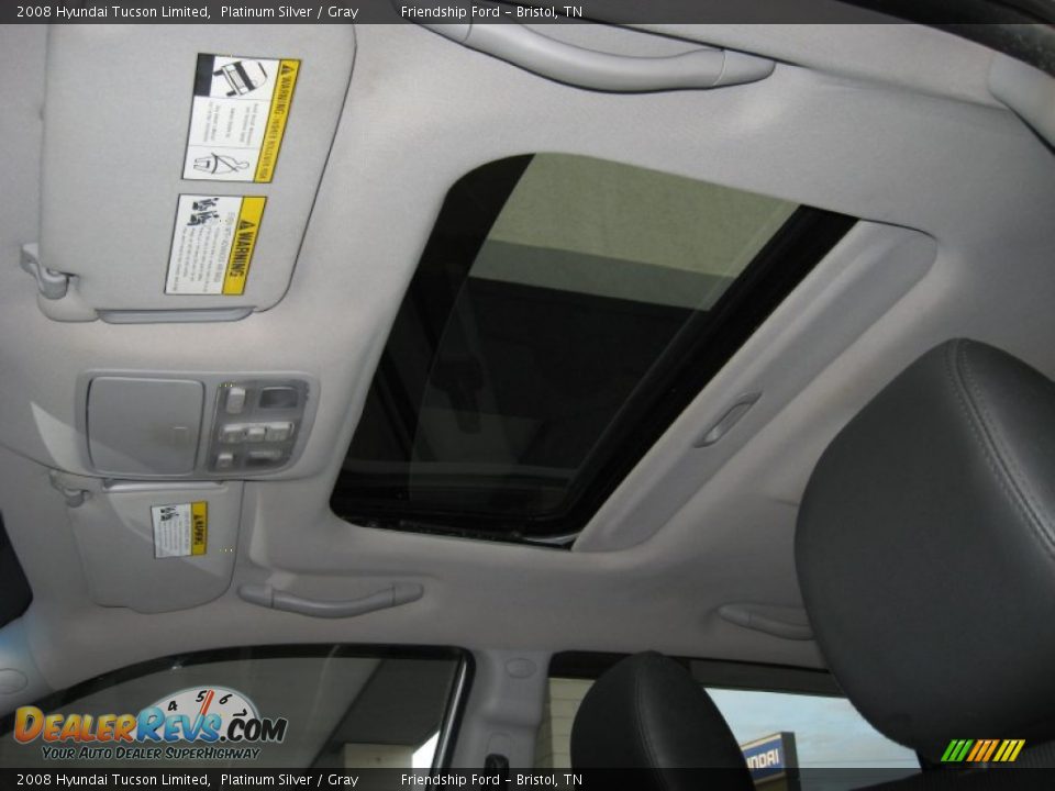 2008 Hyundai Tucson Limited Platinum Silver / Gray Photo #27