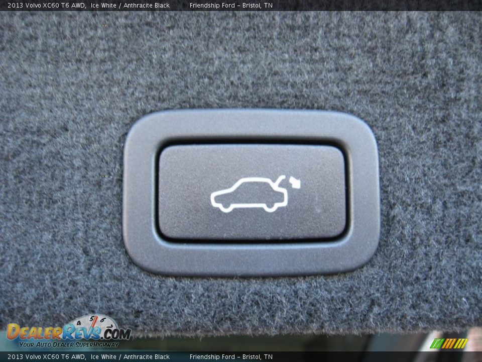 2013 Volvo XC60 T6 AWD Ice White / Anthracite Black Photo #13