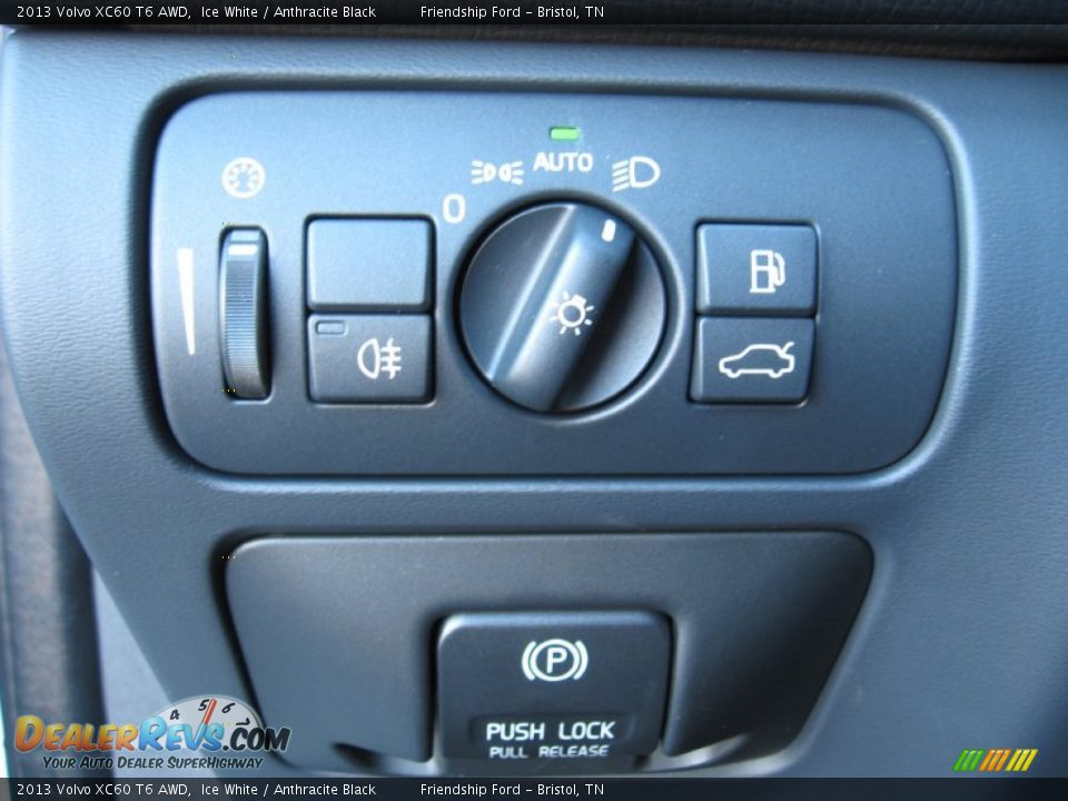 2013 Volvo XC60 T6 AWD Ice White / Anthracite Black Photo #28